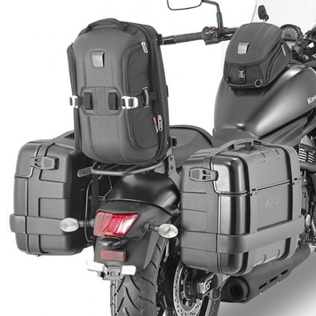 Ilustrační obrázek motocyklu s kufry na nosiči PL4115